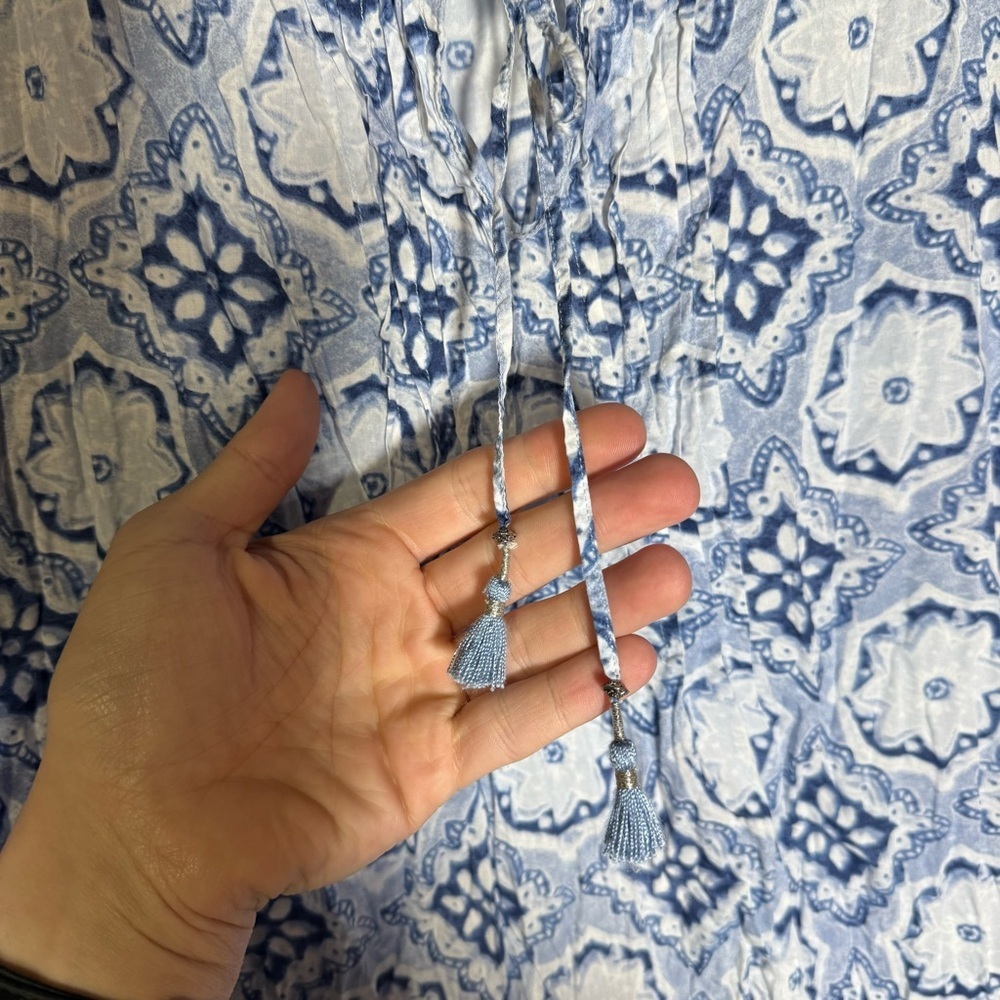 J. Jill Blue and White Patterned Tunic Boho Size XL 3/4 Sleeve Scoop Neck - Picture 4 of 10